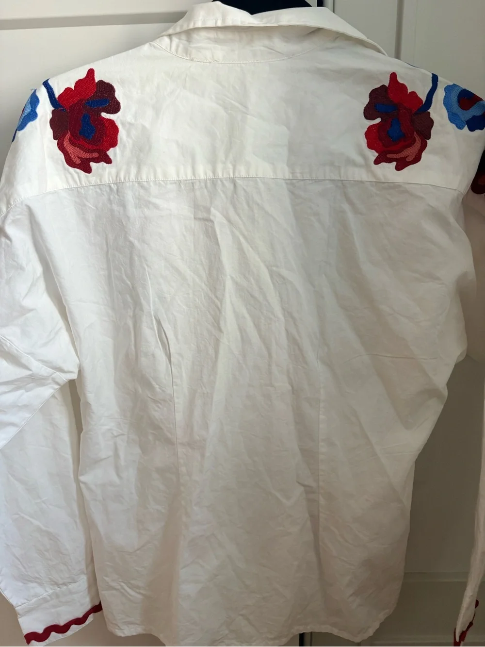 Anthropologie Let Me Be Floral Embroidered Button-down Small - Picture 5 of 6